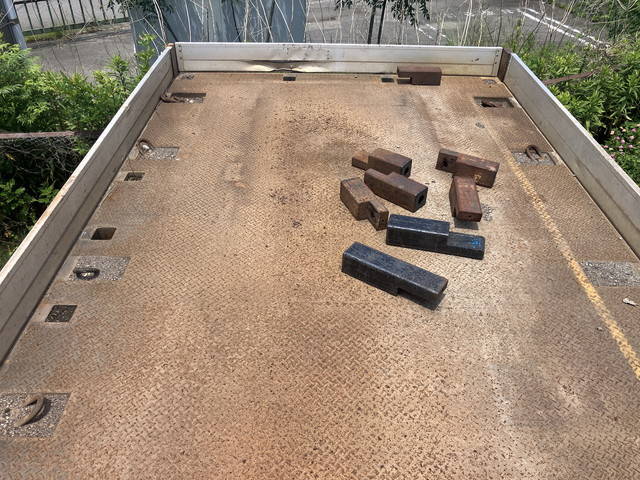 その他のメーカーその他の車種トレーラー（セミトレーラー）大型（10t）[写真30]