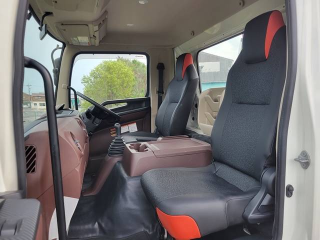 日野レンジャークレーン4段中型（4t）[写真33]