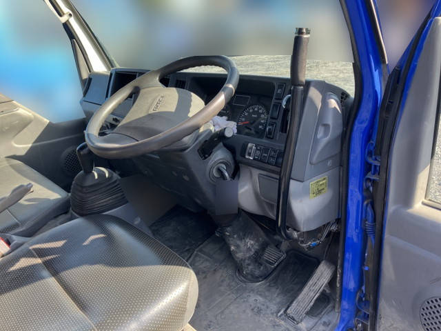 いすゞエルフローダーダンプ小型（2t・3t）[写真24]