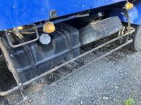 いすゞフォワードダンプ中型（4t）[写真12]