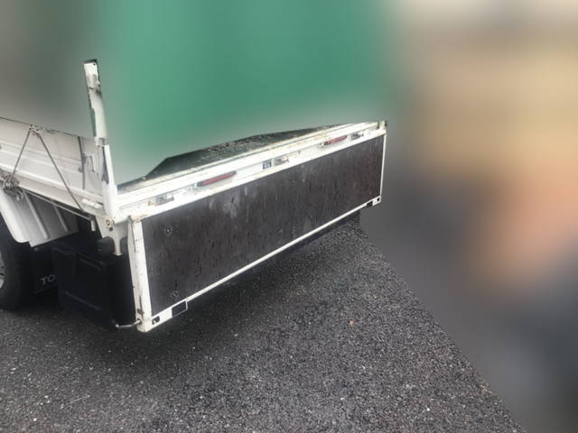 トヨタダイナ平ボディ小型（2t・3t）[写真10]