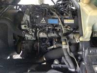 三菱ふそうキャンター平ボディ小型（2t・3t）[写真14]