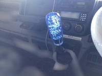 三菱ふそうキャンター平ボディ小型（2t・3t）[写真16]