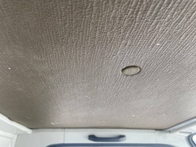 いすゞエルフ深ダンプ（土砂禁ダンプ）小型（2t・3t）[写真15]