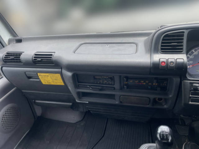 いすゞエルフ深ダンプ（土砂禁ダンプ）小型（2t・3t）[写真18]