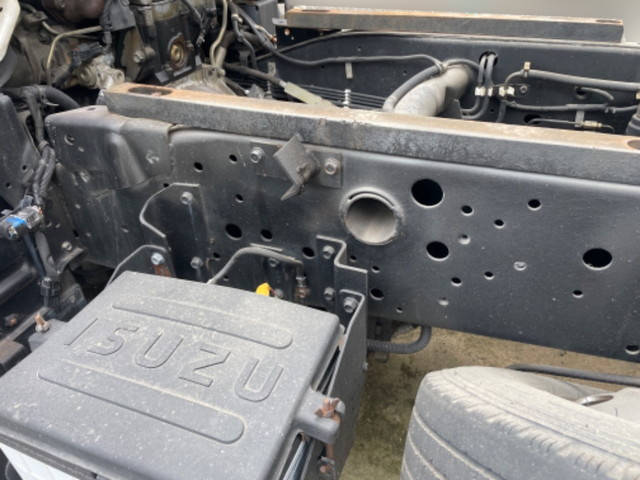 いすゞエルフ深ダンプ（土砂禁ダンプ）小型（2t・3t）[写真08]