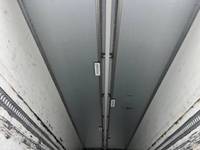 三菱ふそうスーパーグレートパネルウイング大型（10t）[写真10]