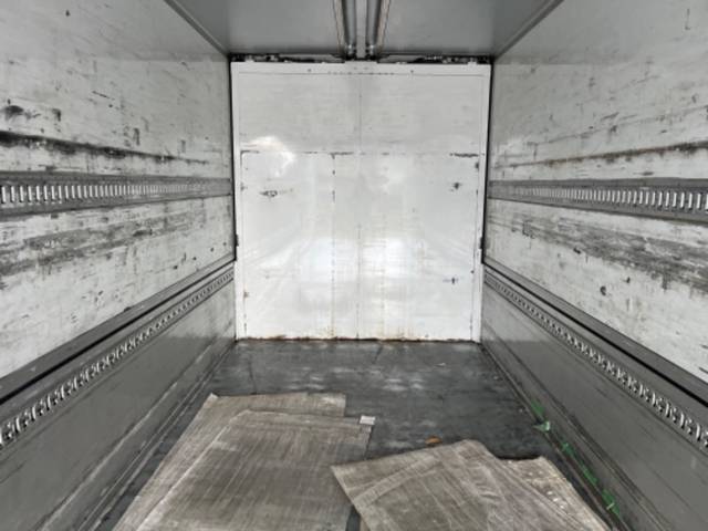 三菱ふそうスーパーグレートパネルウイング大型（10t）[写真15]