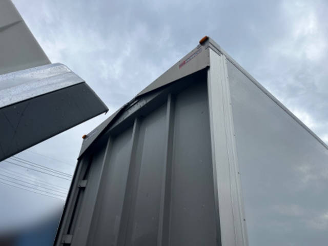 三菱ふそうスーパーグレートパネルウイング大型（10t）[写真18]