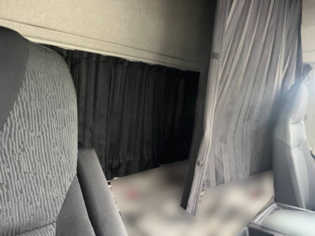 三菱ふそうスーパーグレートパネルウイング大型（10t）[写真28]