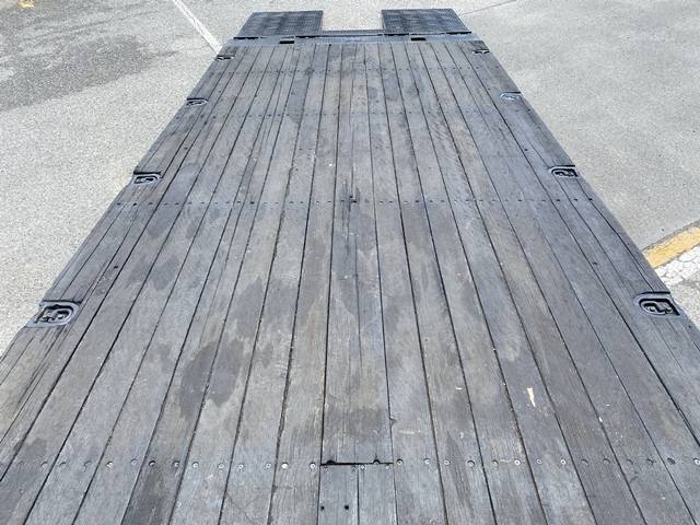 日野レンジャーセーフティクレーン4段増トン（6t・8t）[写真13]