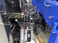 日野レンジャーセーフティクレーン4段増トン（6t・8t）[写真19]