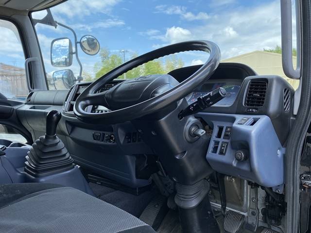 日野レンジャーセーフティクレーン4段増トン（6t・8t）[写真36]