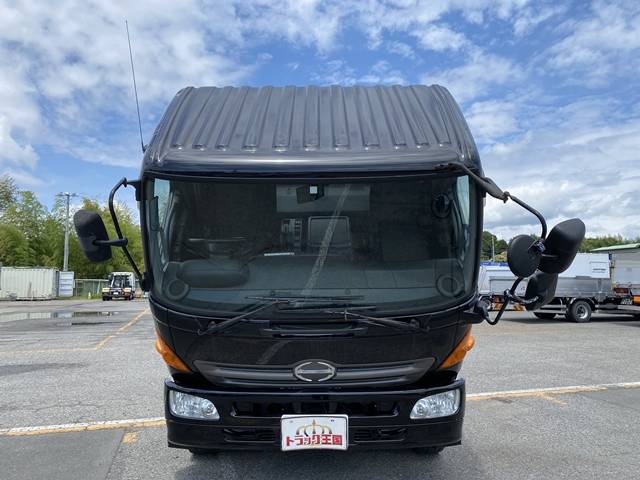 日野レンジャーセーフティクレーン4段増トン（6t・8t）[写真09]