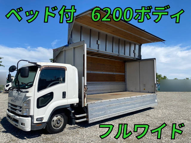 いすゞフォワードアルミウイング中型（4t）TKG-FRR90S2 [写真01]