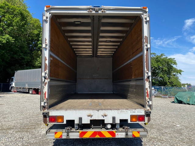 いすゞフォワードアルミウイング中型（4t）[写真31]