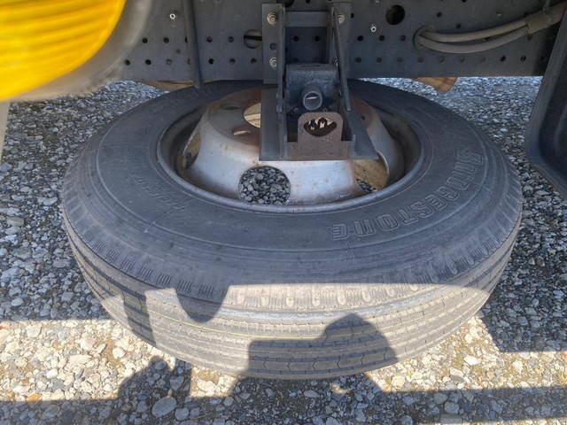 いすゞフォワードアルミウイング中型（4t）[写真35]