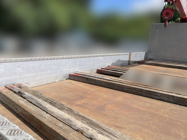 いすゞフォワードクレーン5段増トン（6t・8t）[写真11]