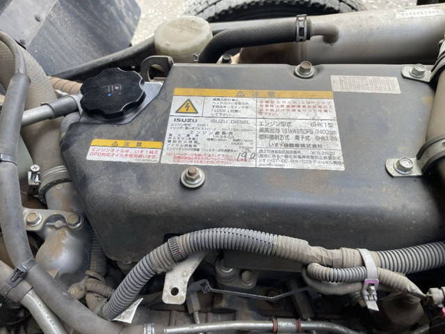 いすゞフォワードクレーン5段増トン（6t・8t）[写真27]