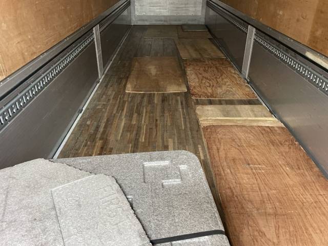 日野プロフィアアルミウイング大型（10t）[写真14]