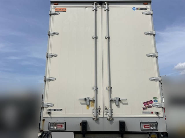 日野プロフィアアルミウイング大型（10t）[写真02]