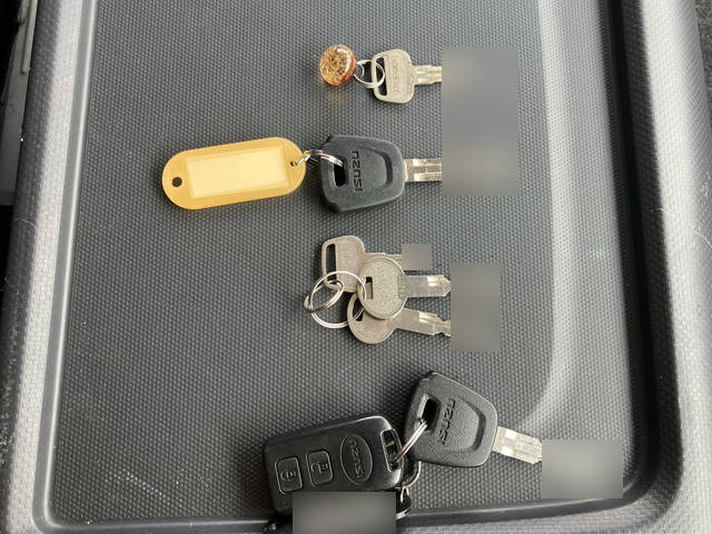 いすゞギガアルミウイング大型（10t）[写真17]