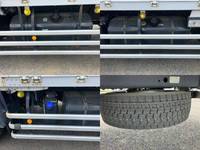 いすゞギガアルミウイング大型（10t）[写真22]