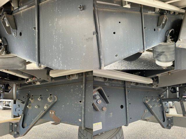 いすゞギガアルミウイング大型（10t）[写真24]