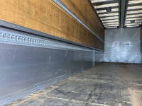 いすゞギガアルミウイング大型（10t）[写真36]