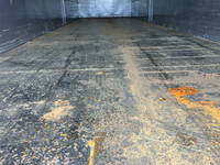 いすゞギガアルミウイング大型（10t）[写真37]