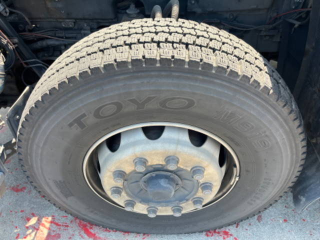 いすゞギガトレーラーヘッド（トラクターヘッド）大型（10t）[写真14]