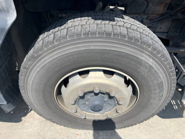 いすゞギガトレーラーヘッド（トラクターヘッド）大型（10t）[写真15]