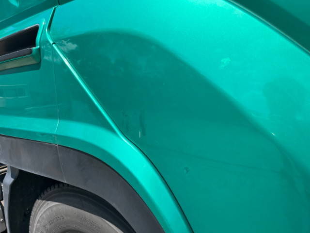 いすゞギガトレーラーヘッド（トラクターヘッド）大型（10t）[写真22]