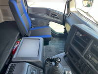 いすゞギガトレーラーヘッド（トラクターヘッド）大型（10t）[写真27]