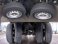 トヨタトヨエース平ボディ小型（2t・3t）[写真18]