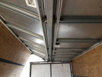 三菱ふそうファイターアルミウイング中型（4t）[写真08]