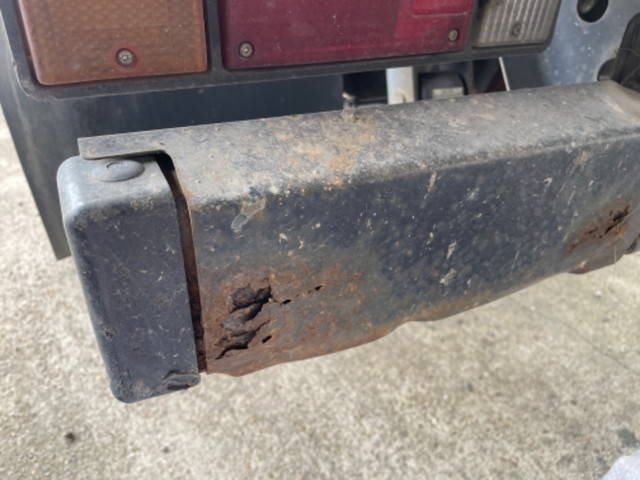 いすゞエルフダンプ小型（2t・3t）[写真09]