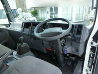 いすゞエルフ平ボディ小型（2t・3t）[写真11]