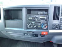 いすゞエルフ平ボディ小型（2t・3t）[写真07]