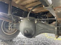 UDトラックスコンドル平ボディ中型（4t）[写真20]