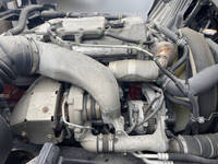 UDトラックスコンドル平ボディ中型（4t）[写真22]