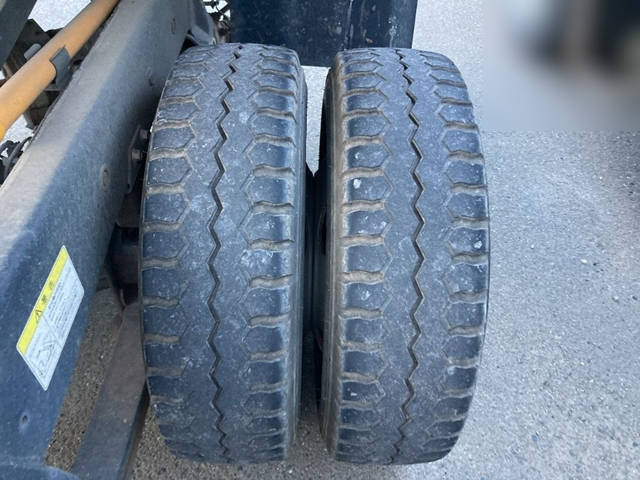 三菱ふそうキャンターダンプ小型（2t・3t）[写真18]