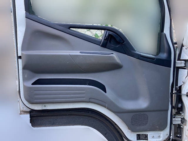 三菱ふそうキャンターダンプ小型（2t・3t）[写真23]