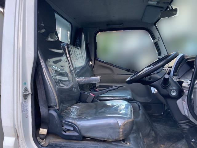 三菱ふそうキャンターダンプ小型（2t・3t）[写真27]