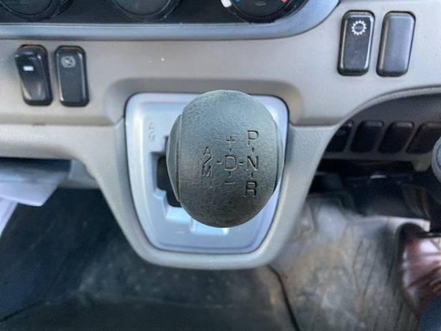 三菱ふそうキャンターダンプ小型（2t・3t）[写真37]