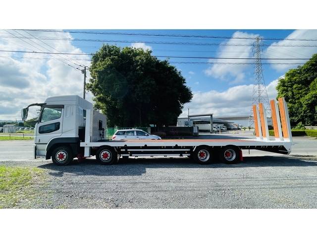 三菱ふそうスーパーグレートセルフローダー大型（10t）[写真10]