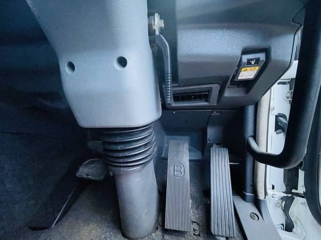 三菱ふそうスーパーグレートセルフローダー大型（10t）[写真32]