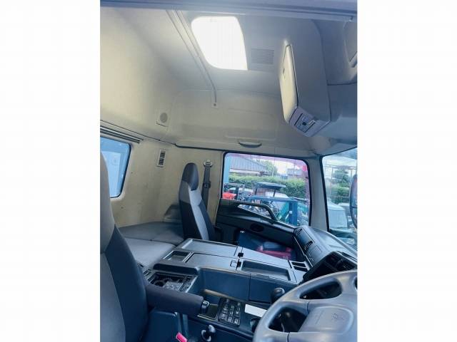 三菱ふそうスーパーグレートセルフローダー大型（10t）[写真36]