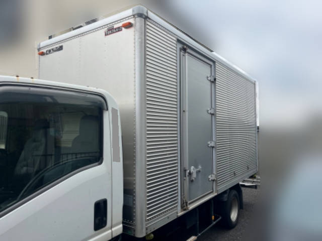 いすゞエルフアルミバン小型（2t・3t）[写真06]