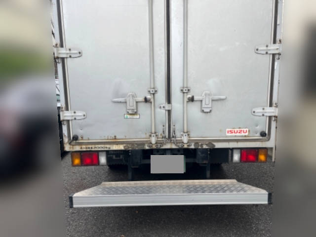 いすゞエルフアルミバン小型（2t・3t）[写真08]